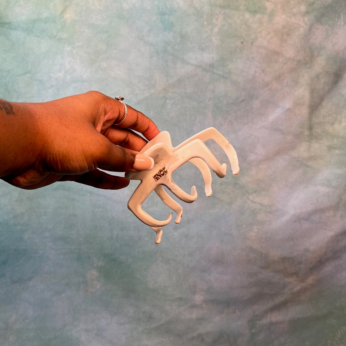 Tight Grip Clip